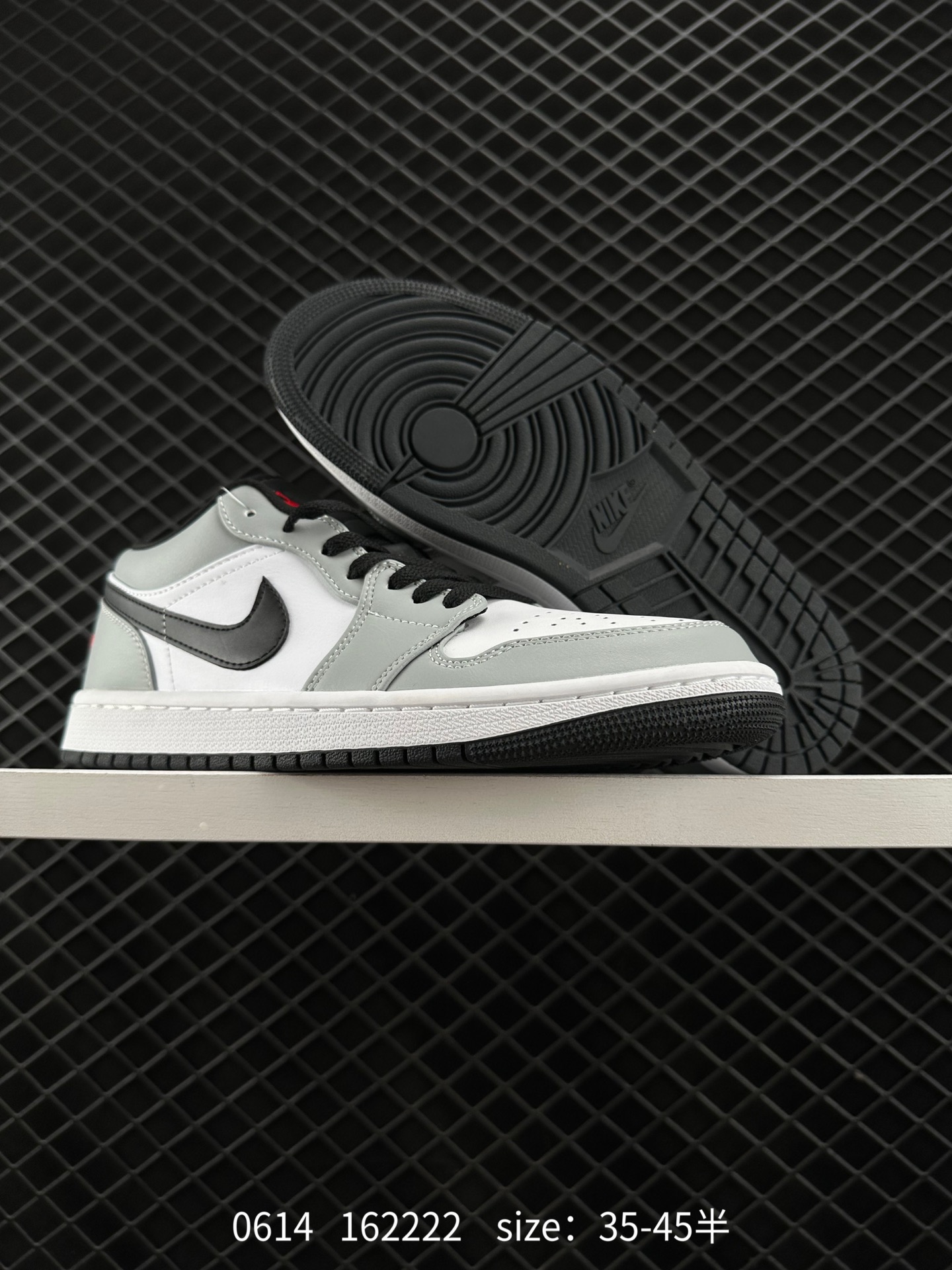 Air Jordan 1 Low AJ1